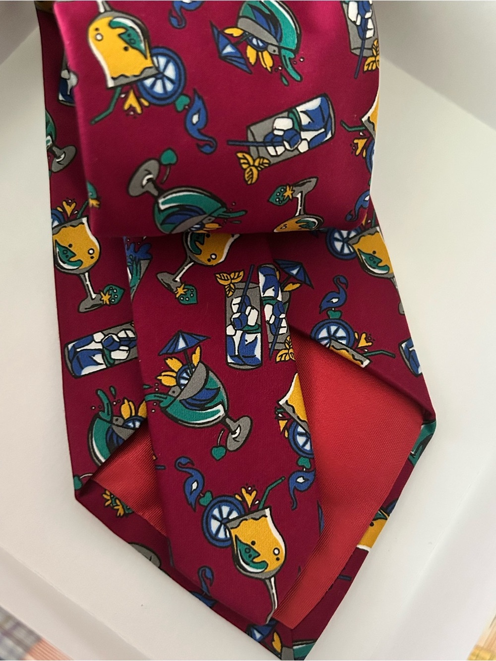 Vintage Tropical Silk Neck Tie Novelty Men's Maroon Cocktail Print Tie